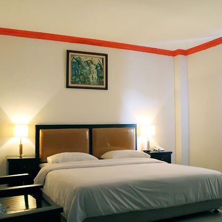 Parai City Garden Hotel - Sawahlunto Bagian luar foto