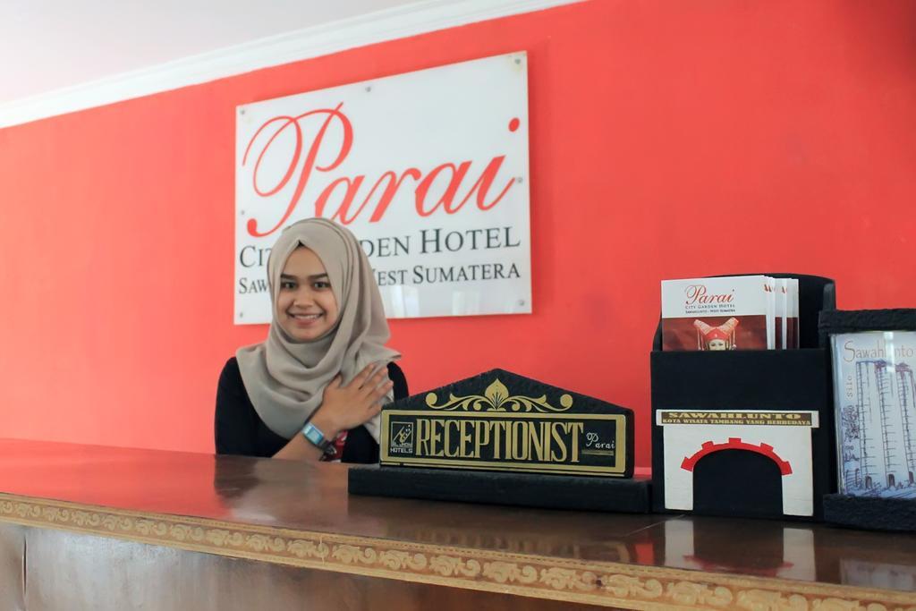 Parai City Garden Hotel - Sawahlunto Bagian luar foto